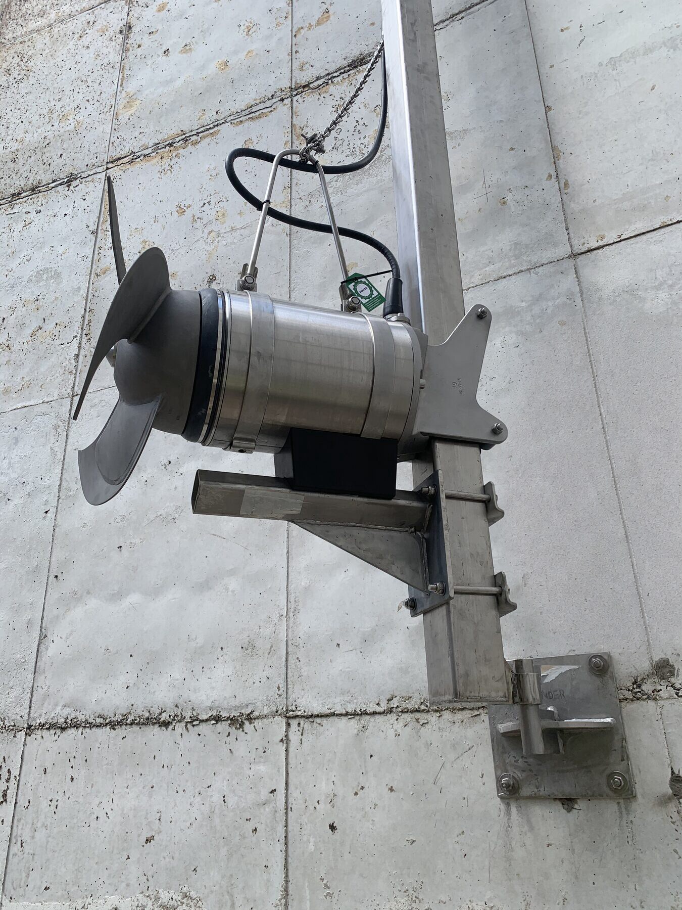 Tank mixer geplaatst door Vewaco